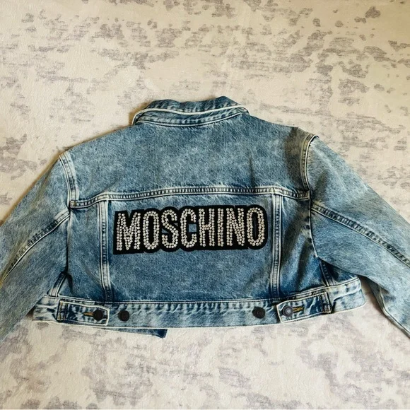 Moschino x H&M Blue Denim cropped Jacket. New. Never worn. Size S - Picture 2 of 3